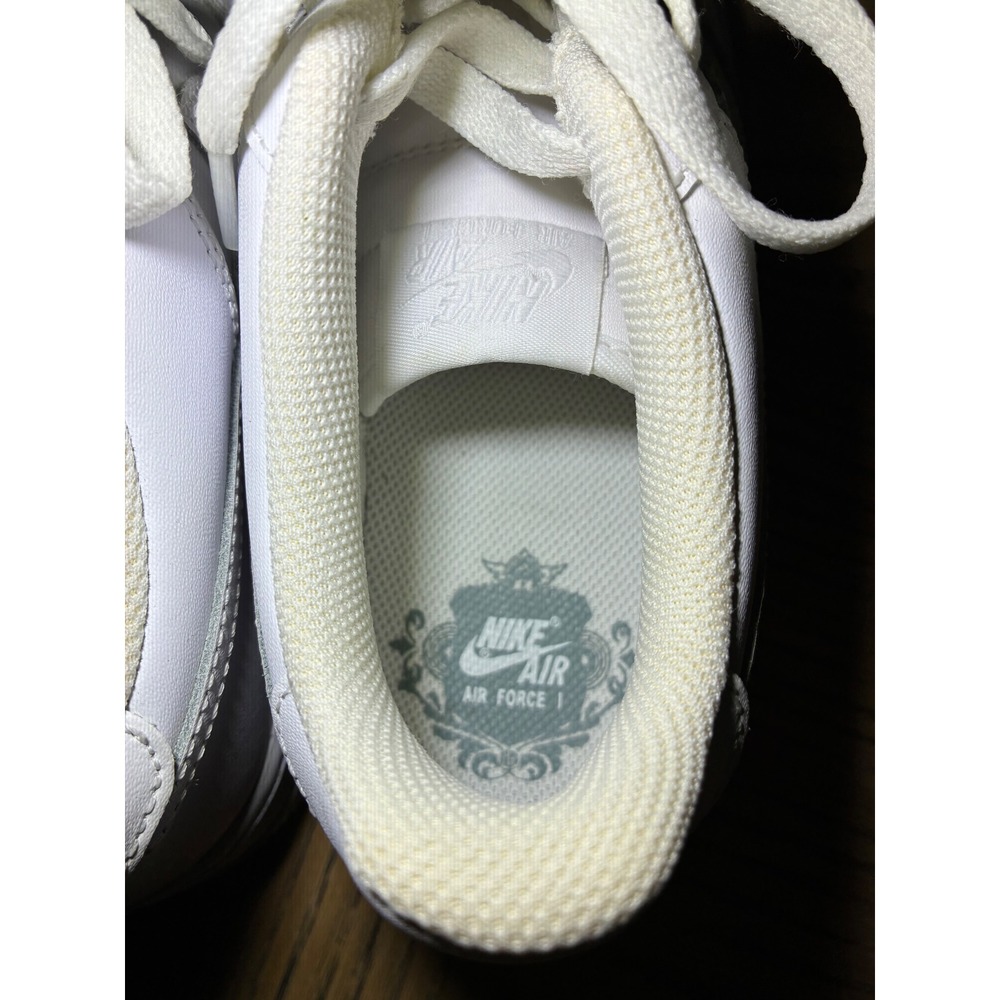 Nike Air Force 1 Low Triple White Leather Sneakers Boys 6Y Womens 7.5 314192-117 - Picture 6 of 10
